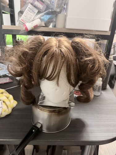 Brown curly wig - brown,